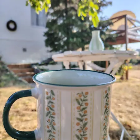 Lombfeszek Дом отдыха